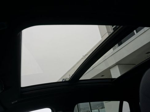 New 2026 BMW X6 xDrive40i image 16