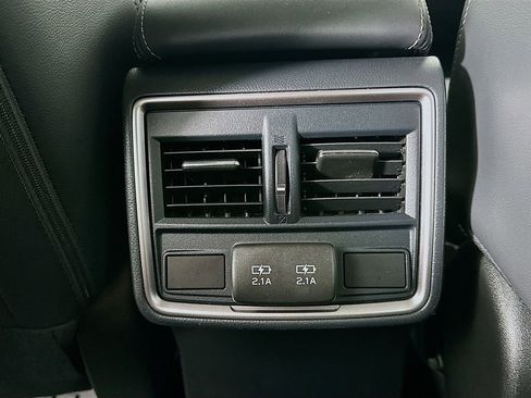 Used 2022 Subaru Forester Limited w/ Popular Package #3 AWD/4WD image 22