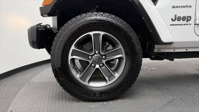 Used 2023 Jeep Wrangler Unlimited Sahara w/ Cold Weather Group AWD/4WD image 34