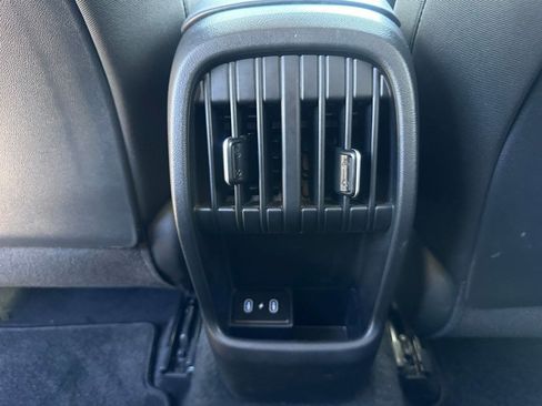 Used 2025 Hyundai Kona SEL FWD image 16