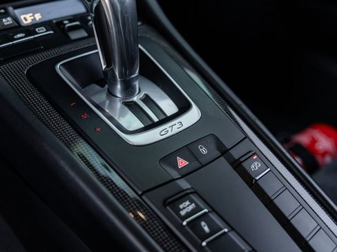 Certified 2018 Porsche 911 GT3 image 42