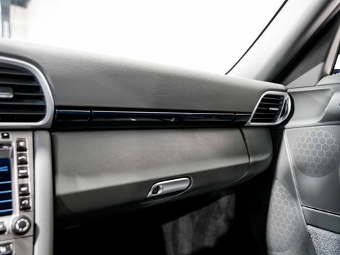 Used 2006 Porsche 911 Carrera S RWD image 15