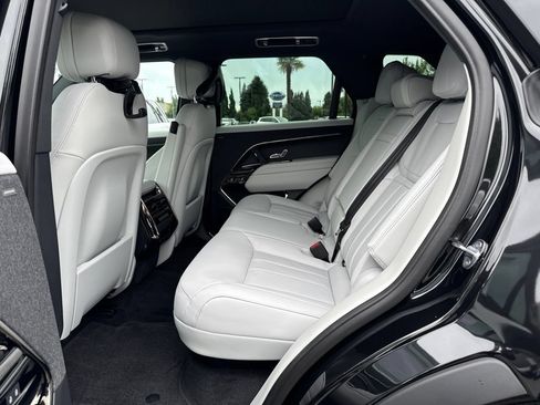New 2026 Land Rover Range Rover Sport SE AWD/4WD image 5