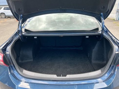 Used 2022 Chevrolet Malibu LT FWD image 25