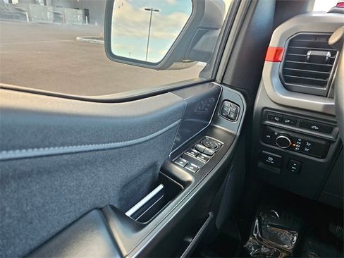 Used 2022 Ford F150 Raptor image 28