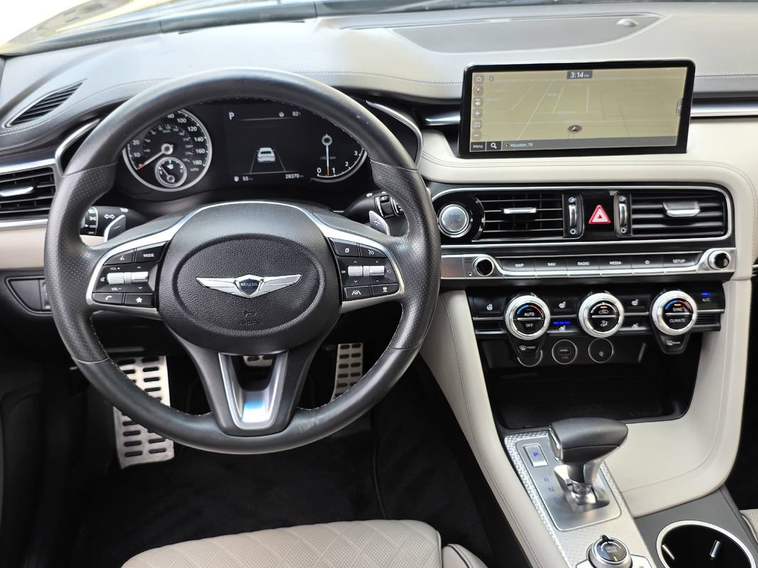 Used 2023 Genesis G70 3.3T w/ Sport Prestige Package RWD image 10