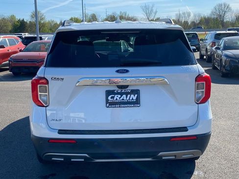 Used 2022 Ford Explorer XLT w/ Equipment Group 202A RWD image 6