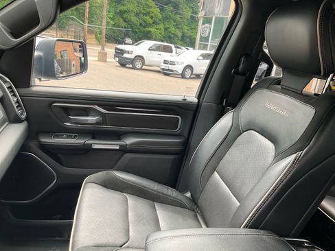 Used 2021 RAM 1500 Laramie w/ Sport Appearance Package AWD/4WD image 24