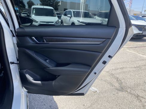 Used 2020 Honda Accord EX-L image 22