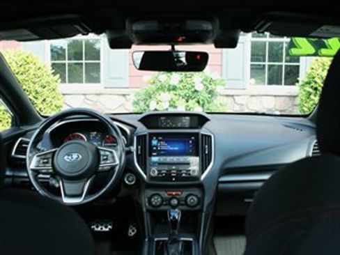 Used 2022 Subaru Impreza 2.0i Sport AWD/4WD image 17