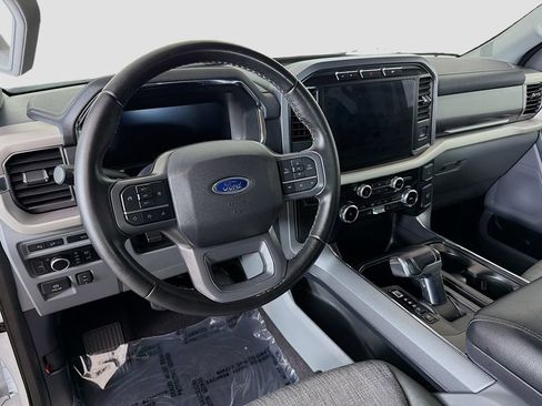 Used 2023 Ford F150 Lightning XLT AWD/4WD image 19