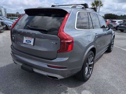 Used 2019 Volvo XC90 T6 Momentum w/ Protection Package AWD/4WD image 4