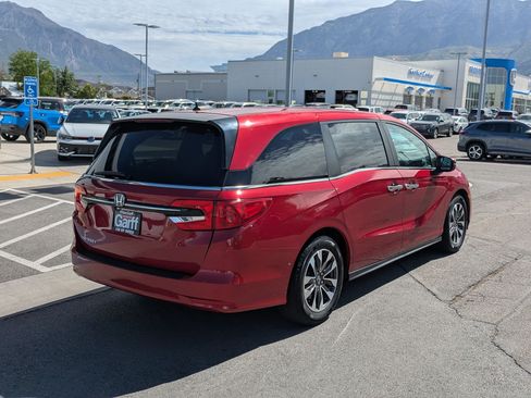 Used 2022 Honda Odyssey EX-L image 3