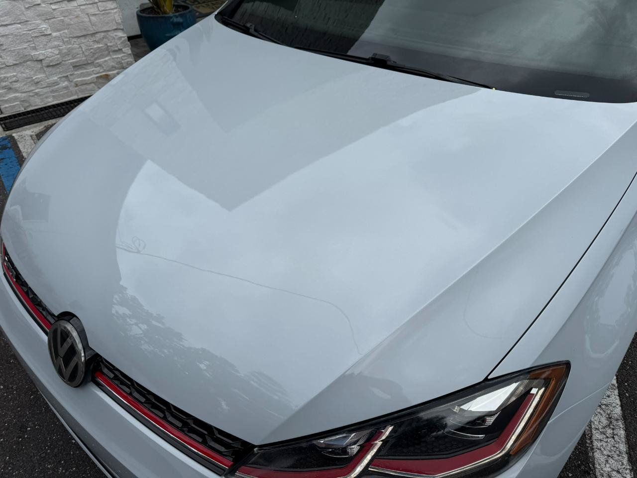 Used 2018 Volkswagen GTI SE FWD image 11