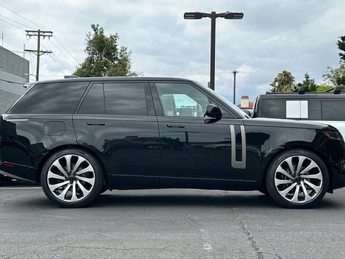 New 2026 Land Rover Range Rover SE AWD/4WD image 6