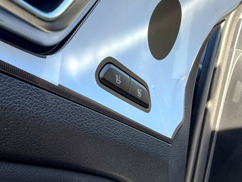 New 2026 Kia Sportage SX image 16