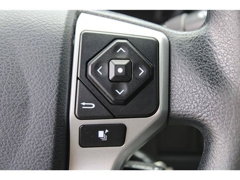 Used 2018 Toyota Tundra SR5 w/ SR5 Upgrade Package RWD image 20