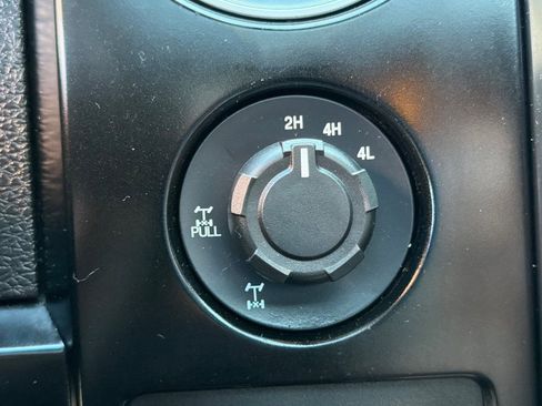 Used 2013 Ford F150 FX4 w/ Luxury Equipment Group AWD/4WD image 26