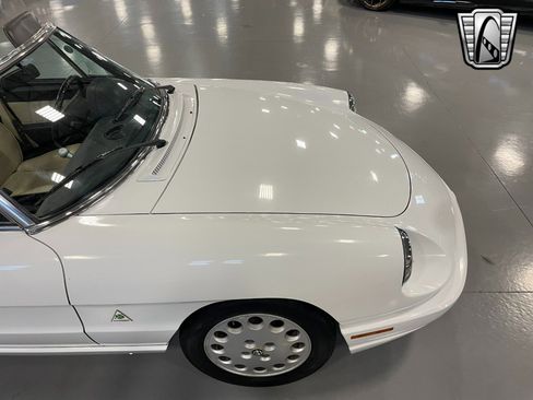 Used 1991 Alfa Romeo Spider Veloce image 7