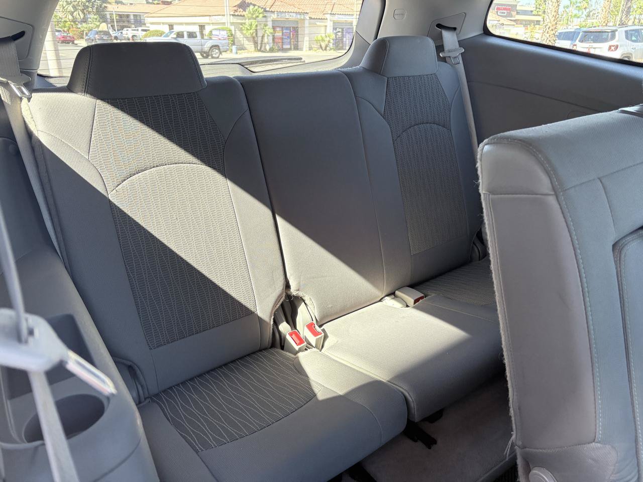 Used 2016 Chevrolet Traverse LS FWD image 19
