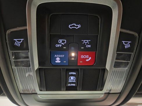 Used 2022 RAM 3500 Laramie image 66