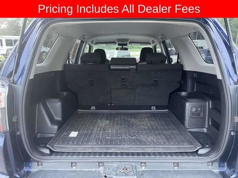 Used 2019 Toyota 4Runner TRD Off-Road AWD/4WD image 12