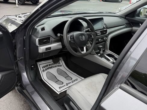 Used 2020 Honda Accord LX image 10