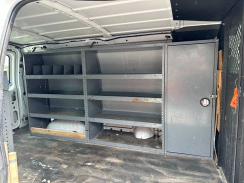 Used 2006 Ford E-150 and Econoline 150 image 7