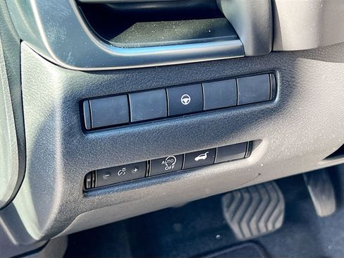 New 2026 Nissan Rogue SV FWD image 10