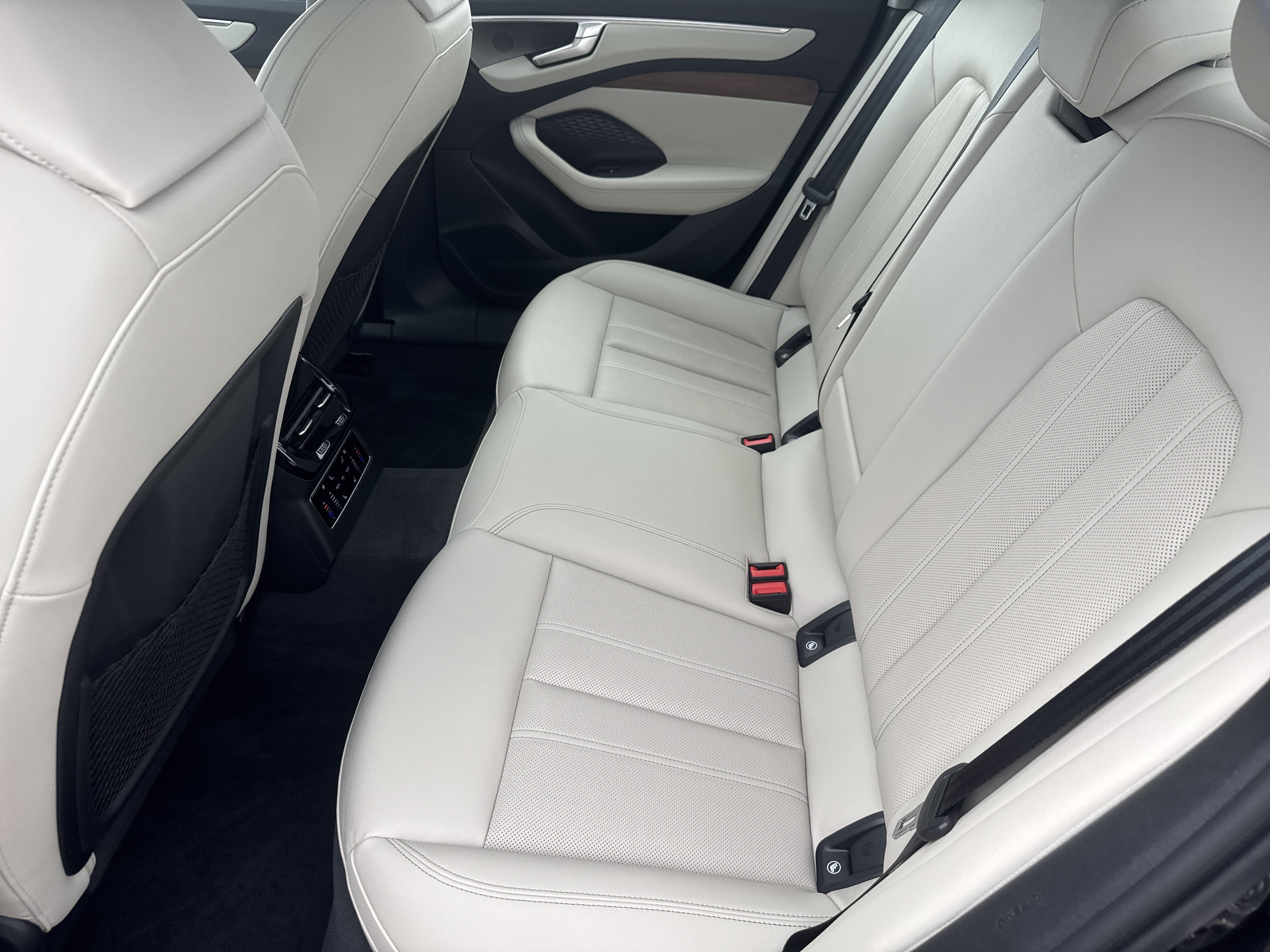 Certified 2026 Audi A6 Premium Plus AWD/4WD image 6