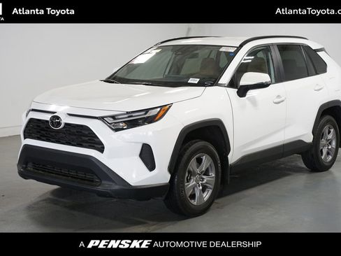 Used 2024 Toyota RAV4 XLE image 1