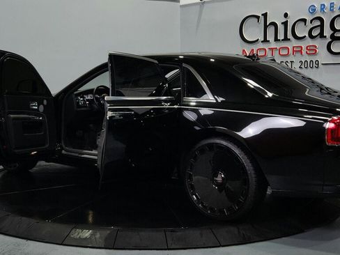 Used 2014 Rolls-Royce Ghost RWD image 20