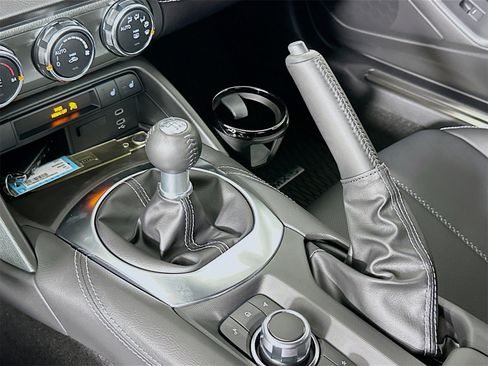 New 2025 MAZDA MX-5 Miata Grand Touring w/ Weather Package image 17