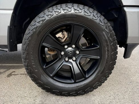 Used 2022 RAM 1500 Big Horn AWD/4WD image 30