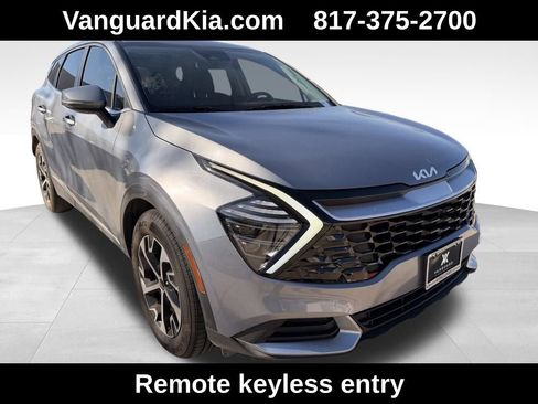 Used 2025 Kia Sportage EX image 5