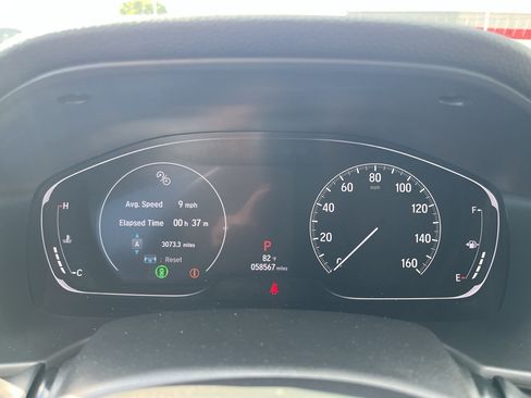 Used 2018 Honda Accord Touring image 13
