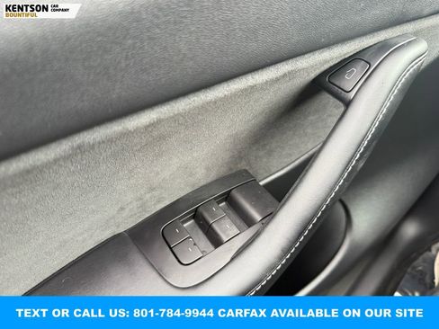 Used 2022 Tesla Model Y Performance image 17