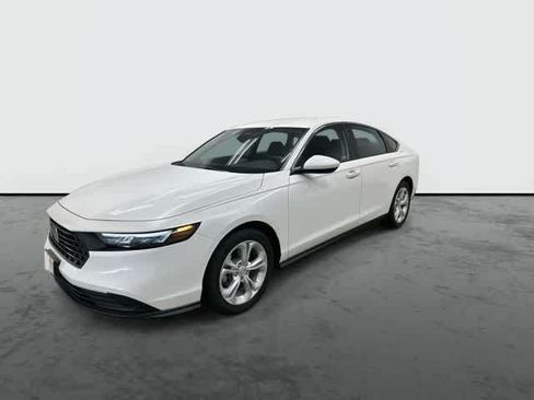 Used 2026 Honda Accord LX image 8