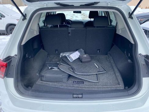 Used 2022 Volkswagen Tiguan S image 23