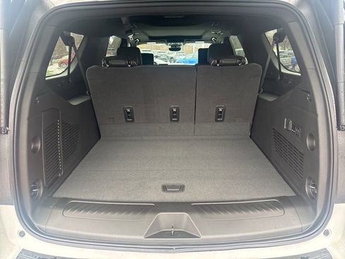 New 2026 GMC Yukon XL Elevation w/ Elevation Premium Package image 15