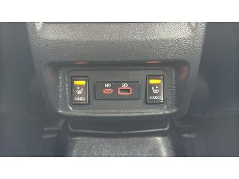 Used 2023 Nissan Maxima Platinum w/ Sport Mat Group FWD image 19