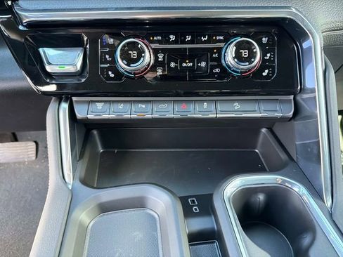 New 2026 GMC Sierra 2500 Denali w/ Denali Reserve Package AWD/4WD image 24