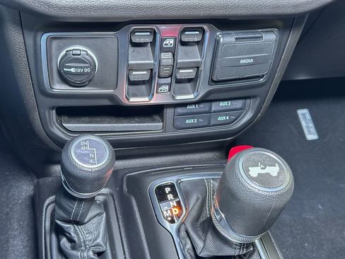 New 2026 Jeep Wrangler Sport S image 30