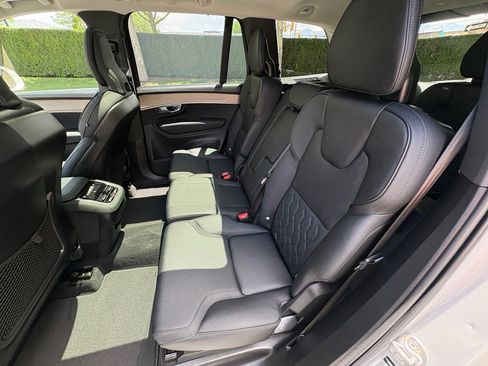 Used 2025 Volvo XC90 B6 Plus AWD/4WD image 35