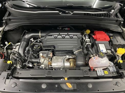 Used 2022 Jeep Renegade Trailhawk w/ Trailer Tow Group image 40