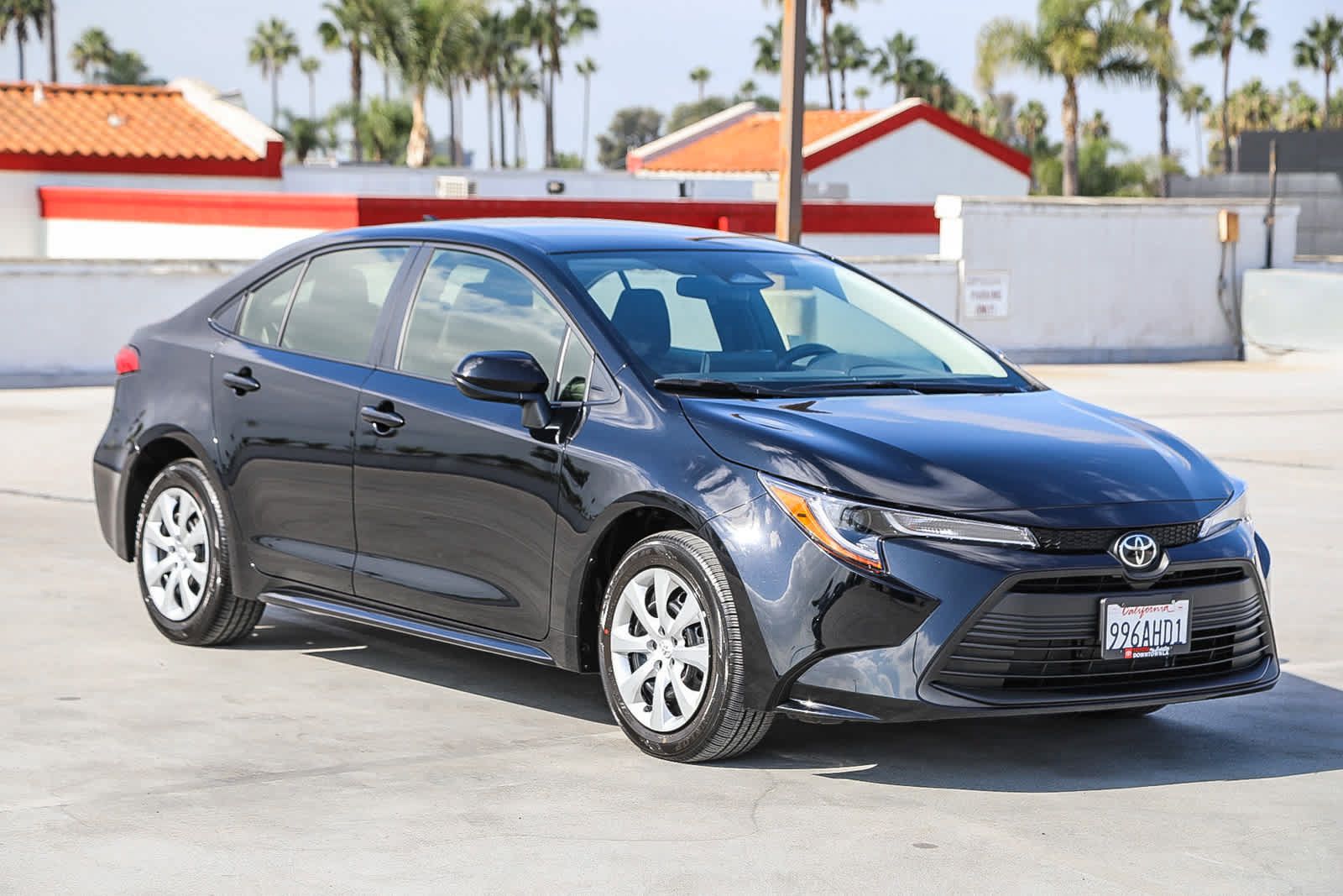 Used 2026 Toyota Corolla LE FWD image 4