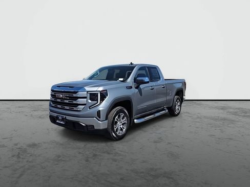 New 2026 GMC Sierra 1500 SLE image 3