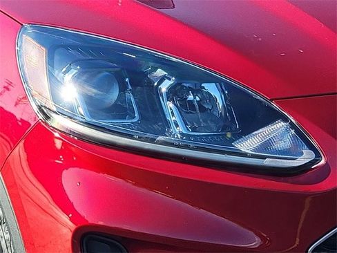 Certified 2022 Ford Escape SE w/ Convenience Package image 16