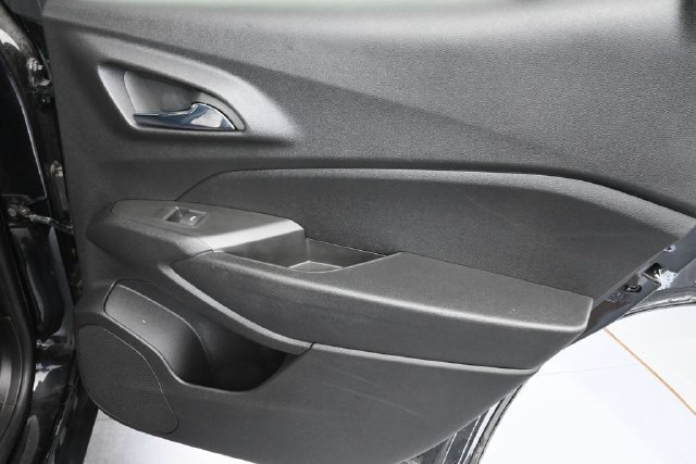 Used 2024 Chevrolet Trax LS FWD image 30