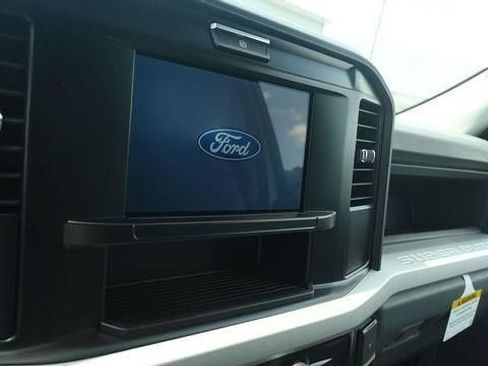 New 2026 Ford F550 4x4 Crew Cab Super Duty image 15
